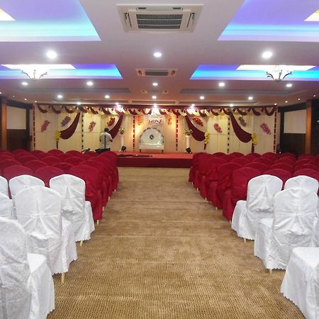 Rr Inn Palayankottai Екстериор снимка