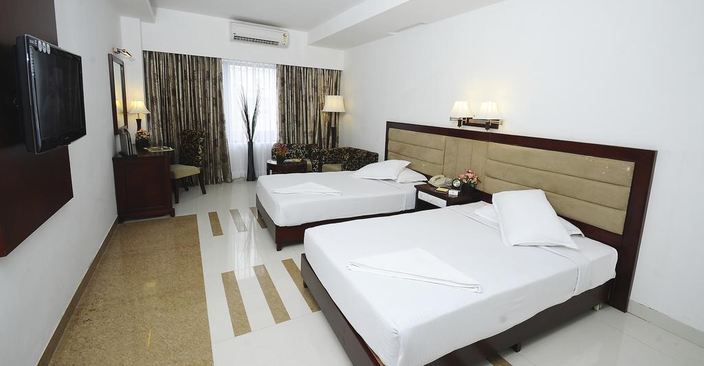 Rr Inn Palayankottai Екстериор снимка